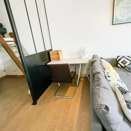 Apartment #ff Pretty Light In T2