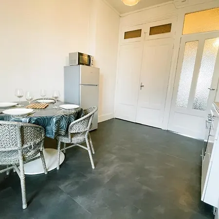 Apartment #ff Pretty Light In T2