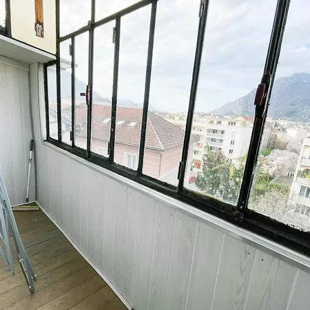 #ff Pretty Light In T2 アパート グルノーブル