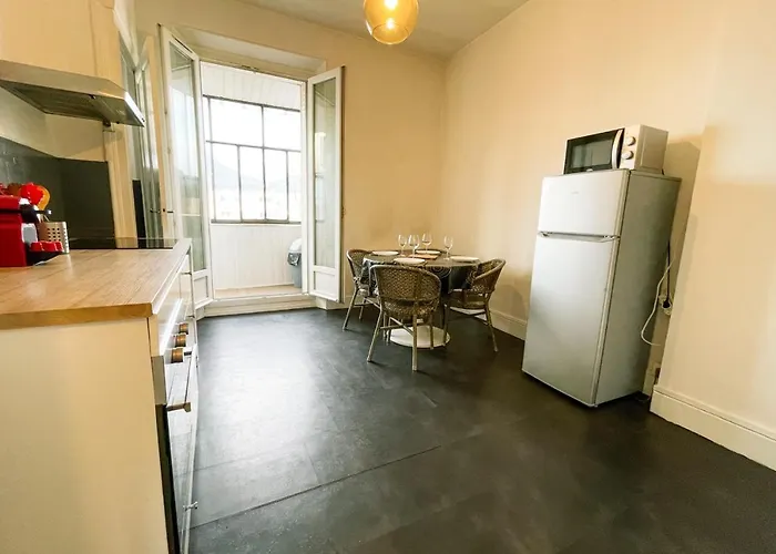 #ff Pretty Light In T2 アパート *